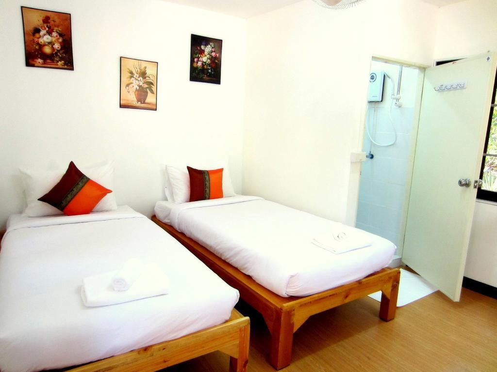 Golden Teak Homestay Mae Rim Dış mekan fotoğraf